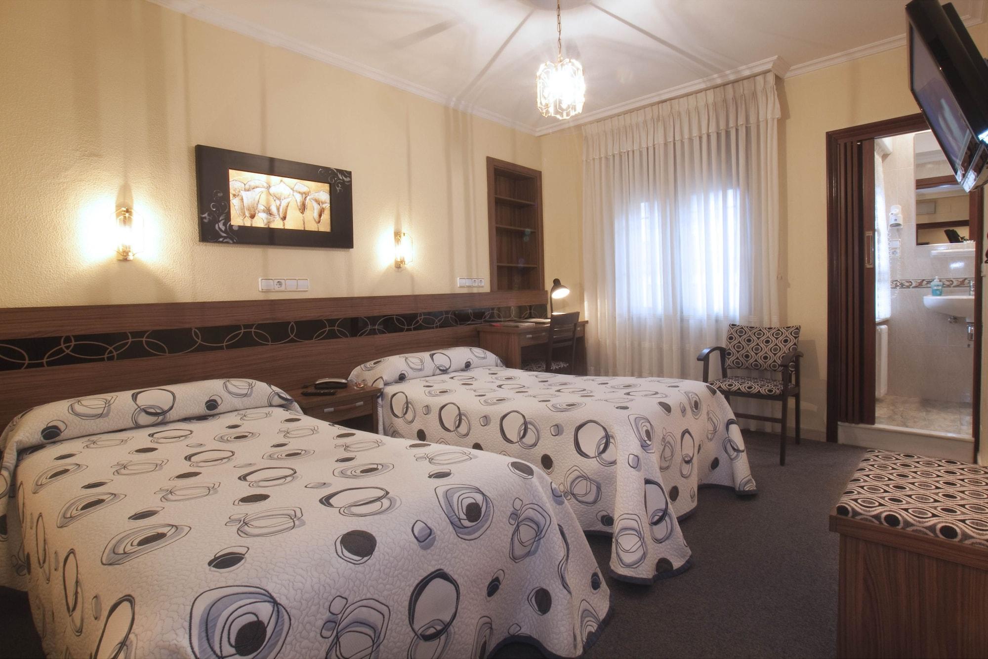 Hotel Castilla Хіхон Екстер'єр фото