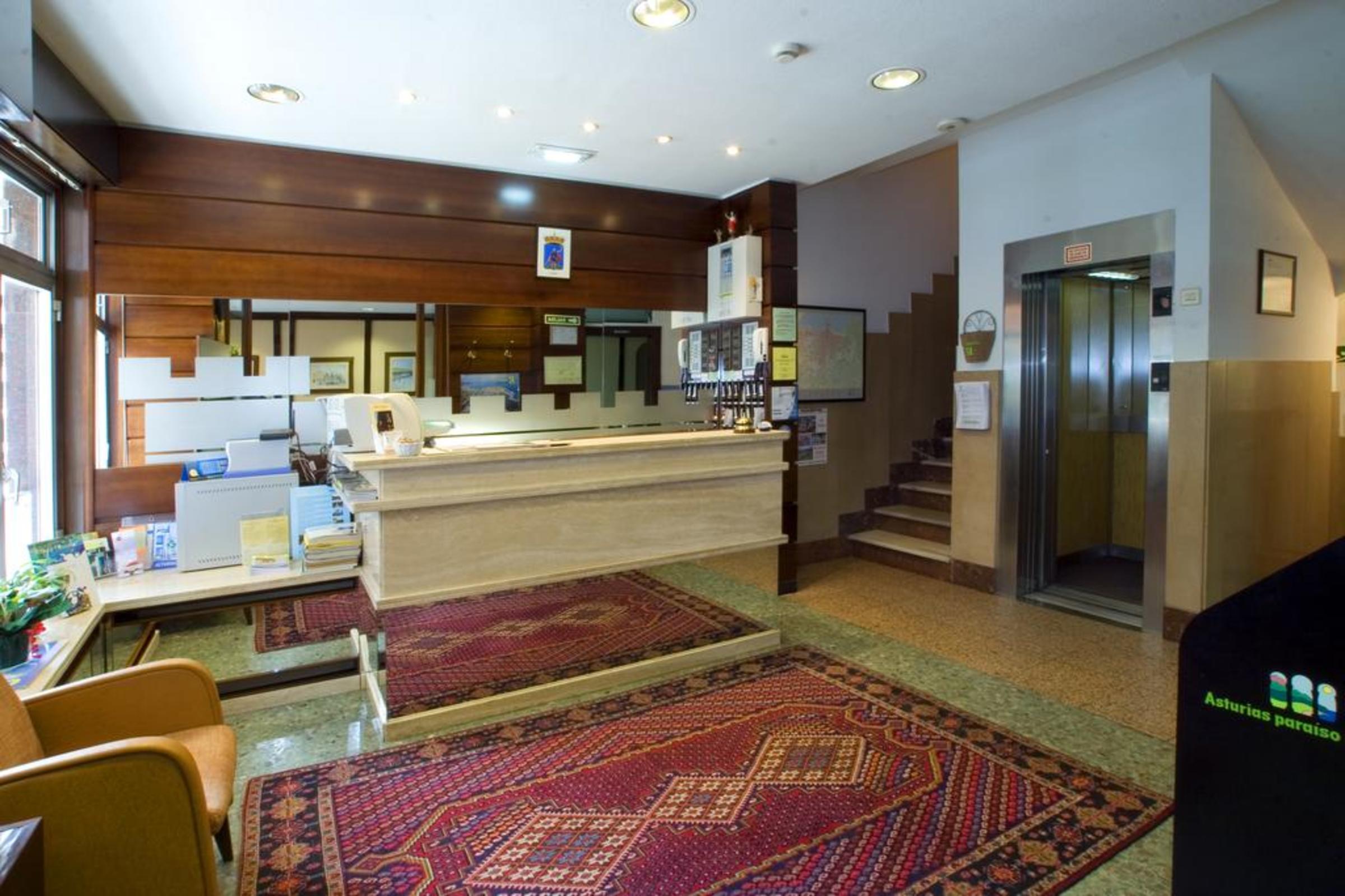 Hotel Castilla Хіхон Екстер'єр фото