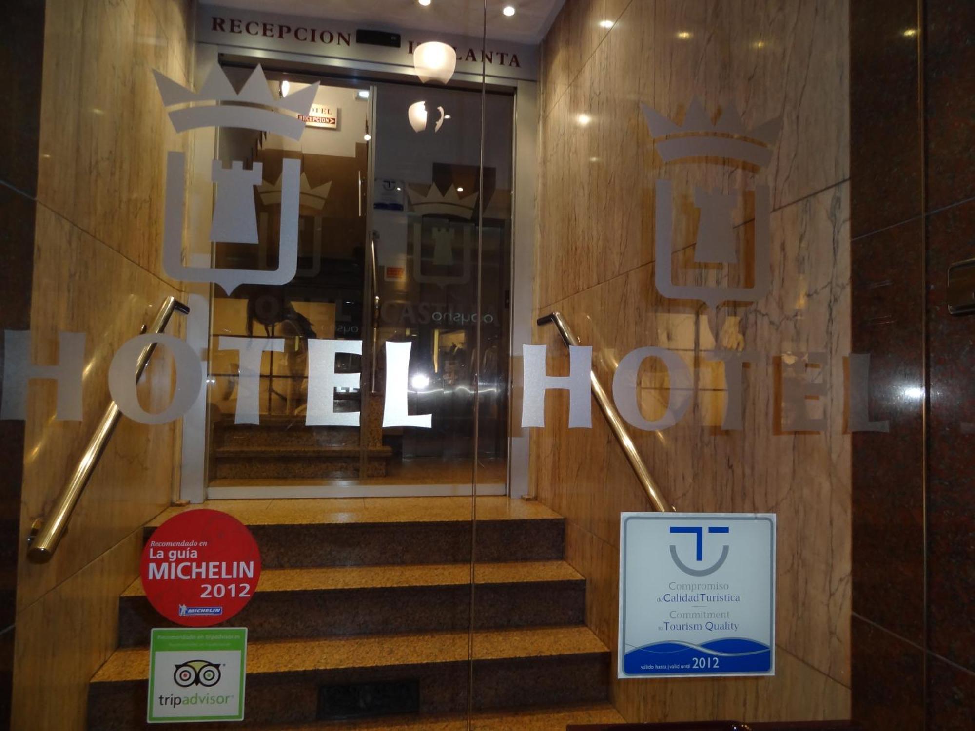 Hotel Castilla Хіхон Екстер'єр фото